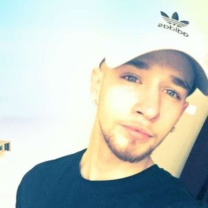 Meet your Posher, Connor